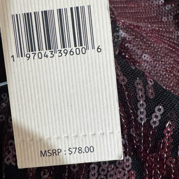 Nanette Lepore Sequin Skirt – New with Tags – Elegant & Stylish - Picture 4 of 4